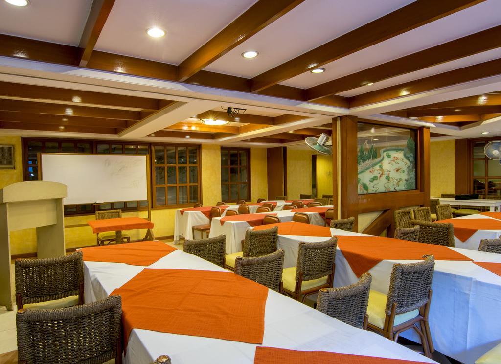 The Manor 2* Davao